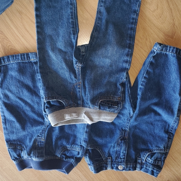 9 month boys onesises and jeans - Picture 3 of 3